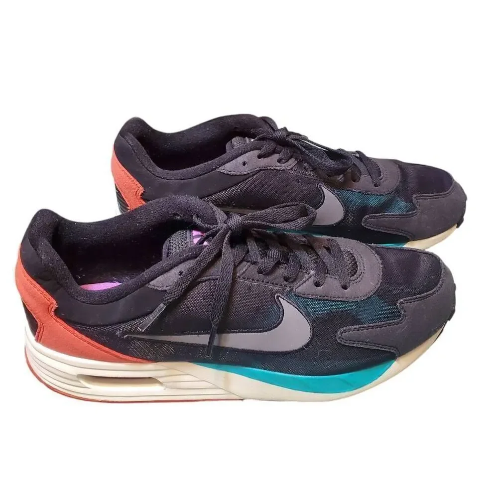 Mens Nike Air Max Solo DX3666-001 Sneakers  Black/Jade/Red Low Top Sneakers Shoe